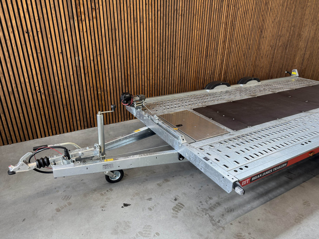 Brian James A Transporter 400×190 2-osiowy 12 cali 2700kg SK-78UYN