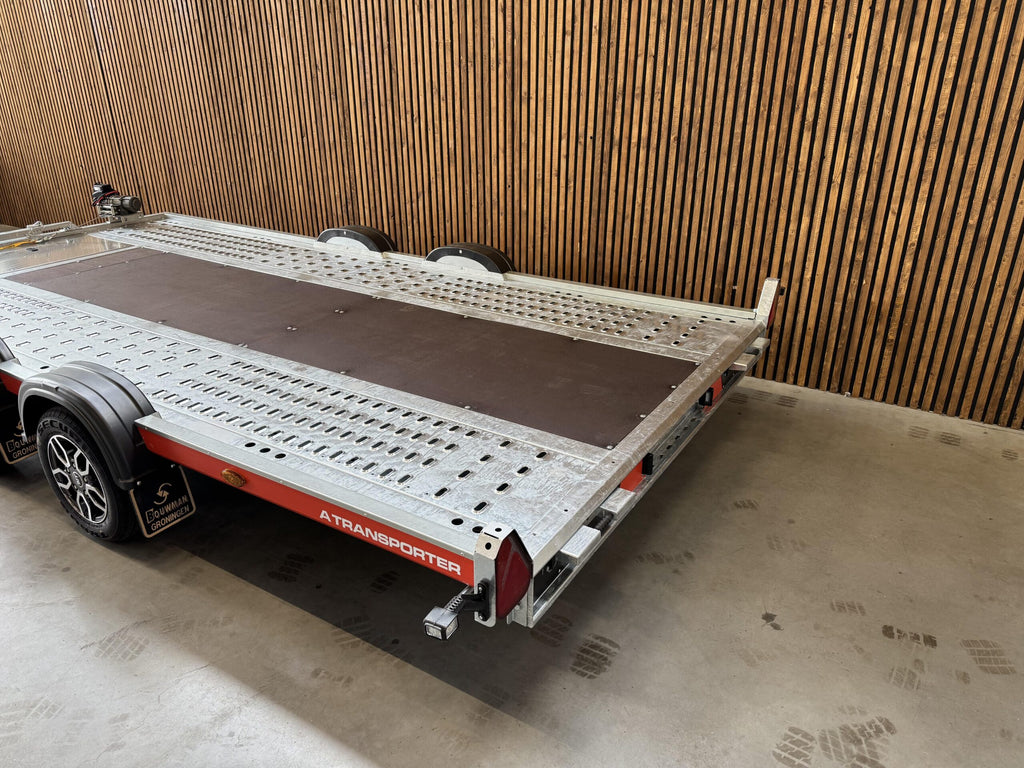 Brian James A Transporter 450×200 2-osiowy 12 cali 3000kg SK-OPIY