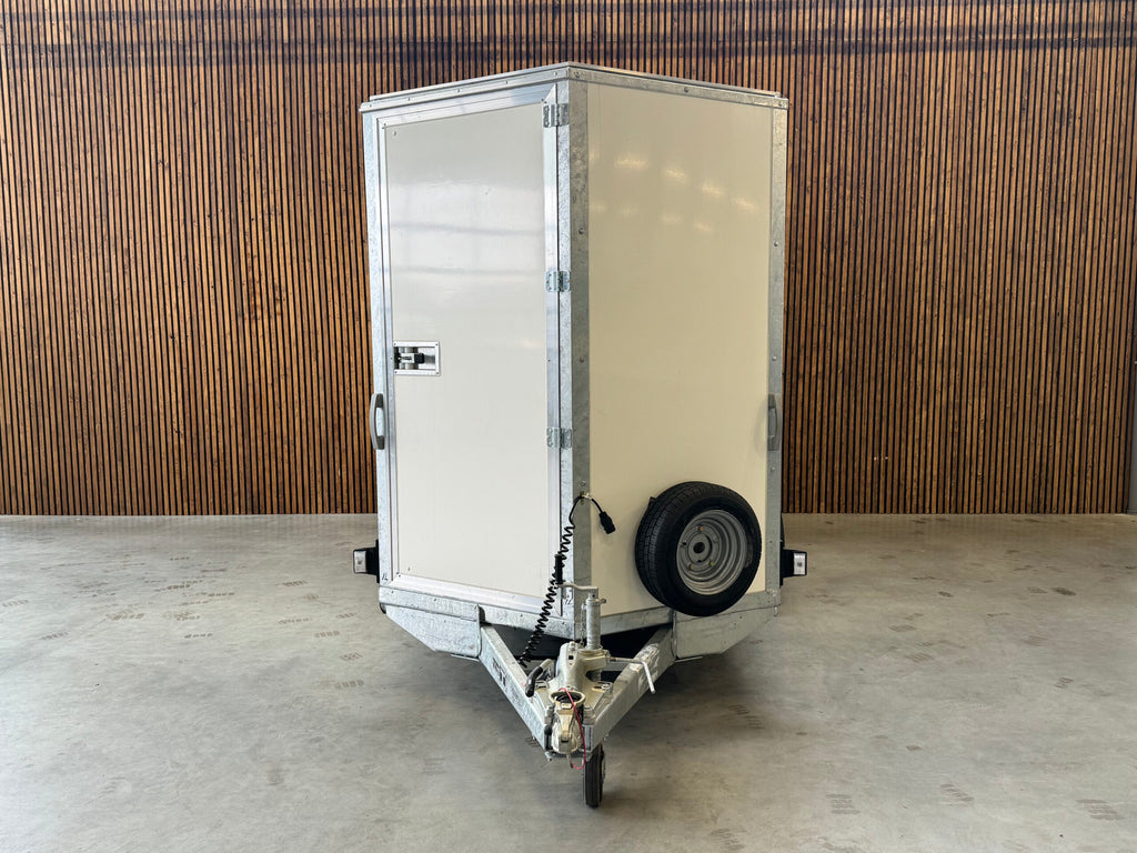Ifor Williams Boxvan BV126G Zamknięta przyczepa 364x173x214 3500kg IO-78