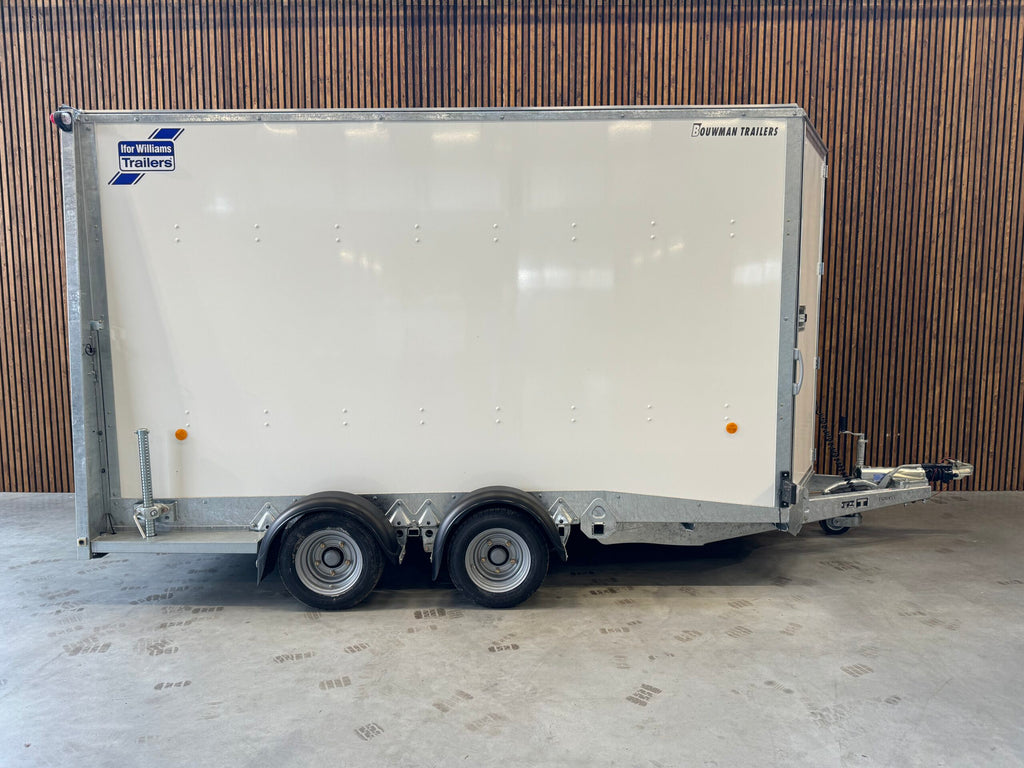 Ifor Williams Boxvan BV126G Zamknięta przyczepa 364x173x214 3500kg IO-78