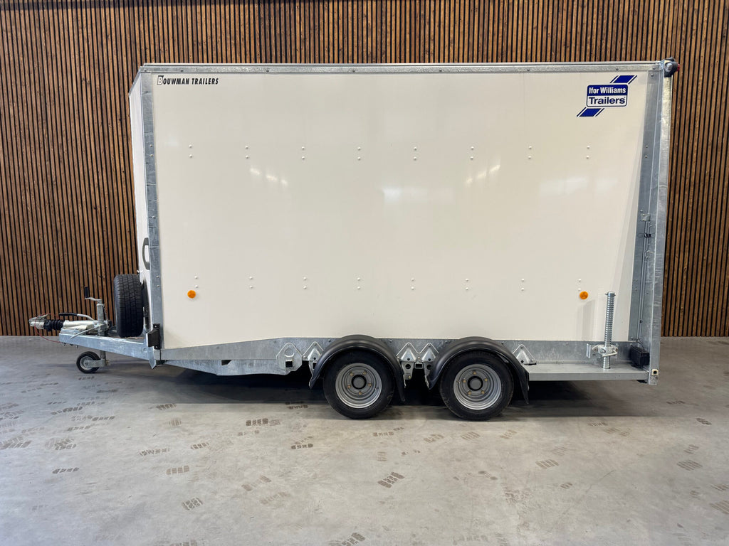 Ifor Williams Boxvan BV126G Zamknięta przyczepa 364x173x214 3500kg IO-78