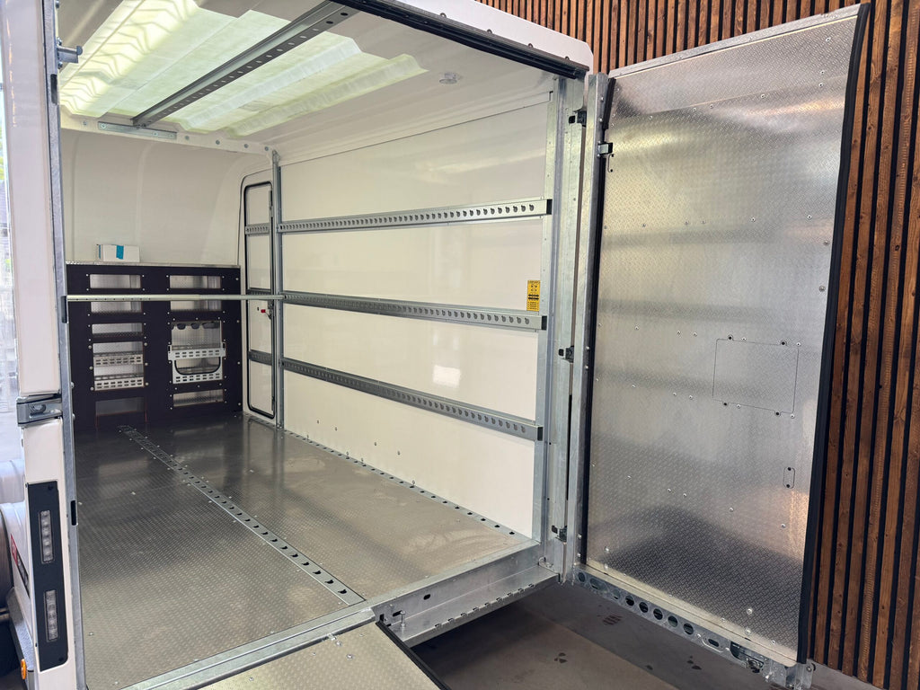 Brian James Box 350×160 2700kg SK-67UYHB
