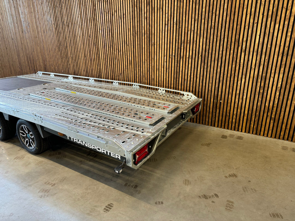 Brian James T Transporter 450×200 2-osiowy 12 cali 3500kg SK-34EDC