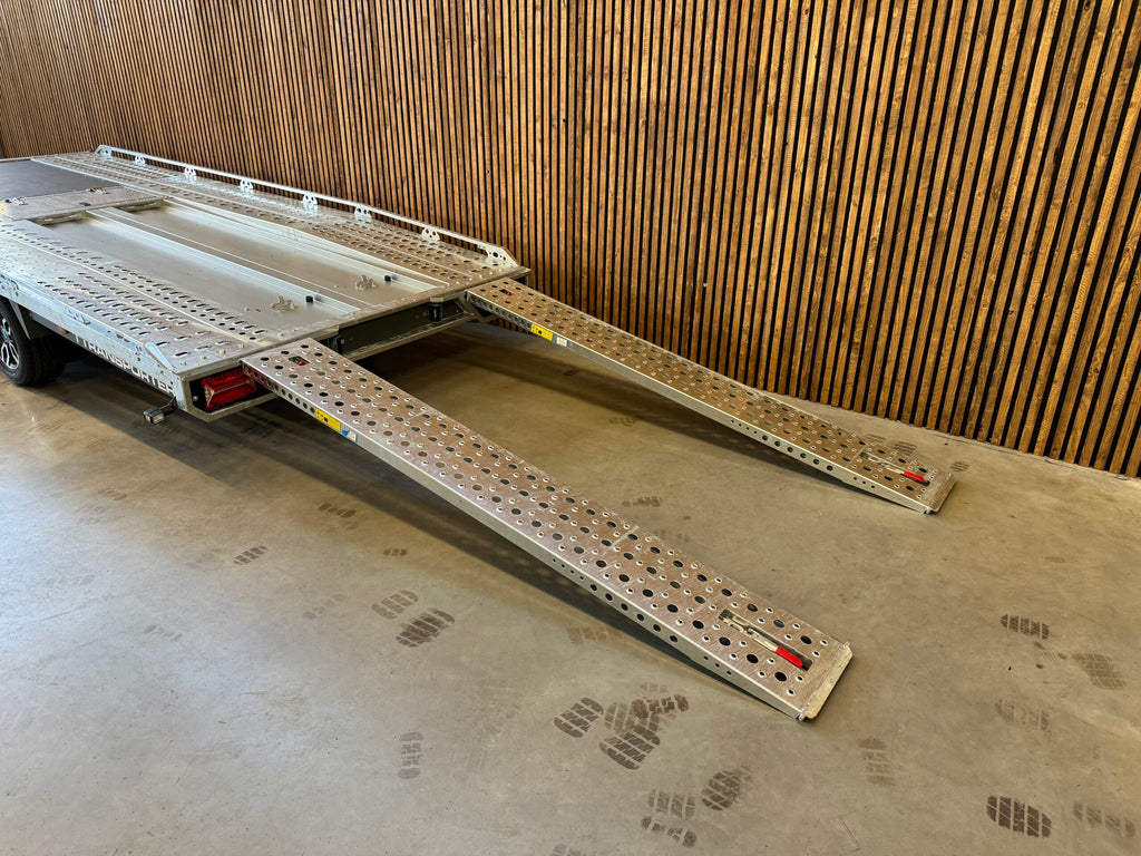 Brian James T Transporter 450×200 2-osiowy 12 cali 3500kg SK-34EDC