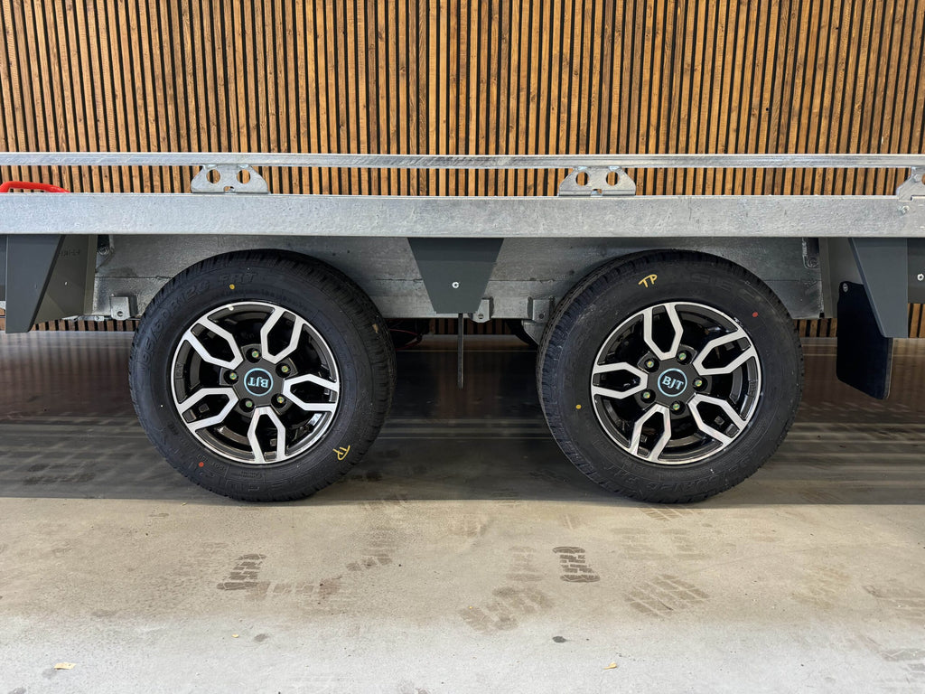 Brian James T Transporter 500×210 2-osiowy 12 cali 3500kg DH-764